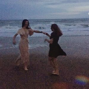 Meet your Posher, Ambi